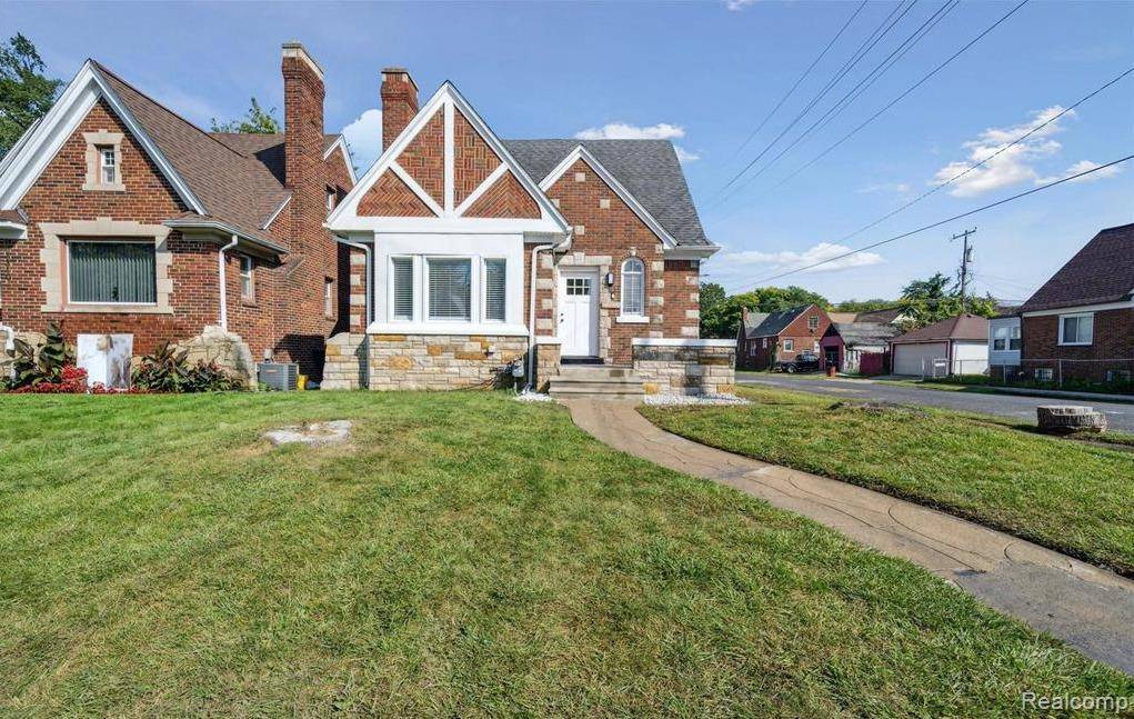 Detroit, MI 48221,17300 Griggs ST