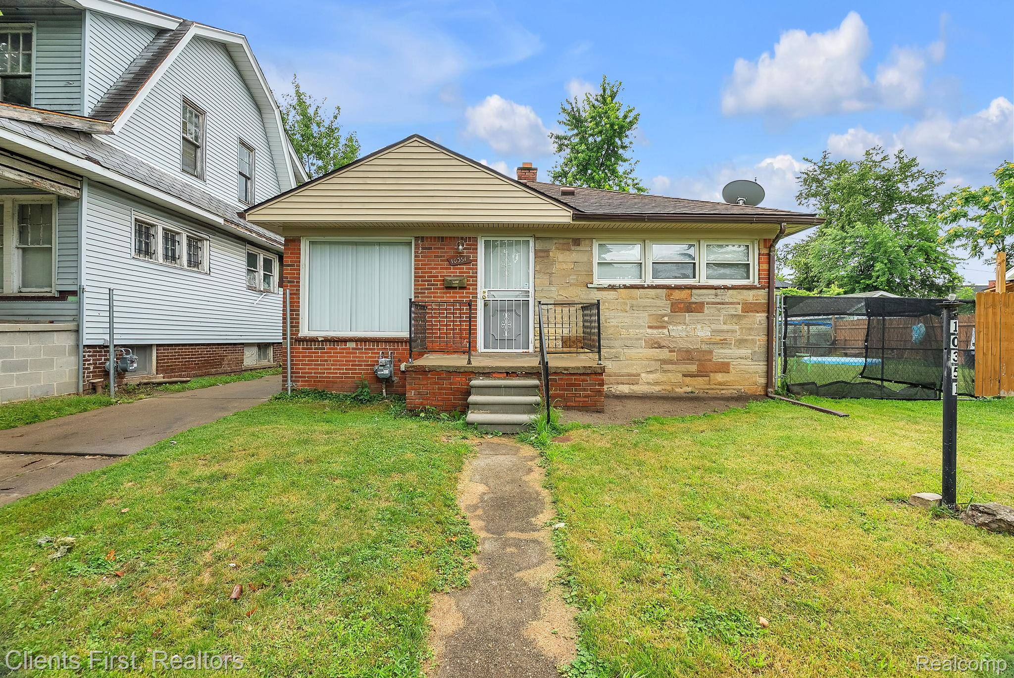 Detroit, MI 48204,10351 Aurora ST