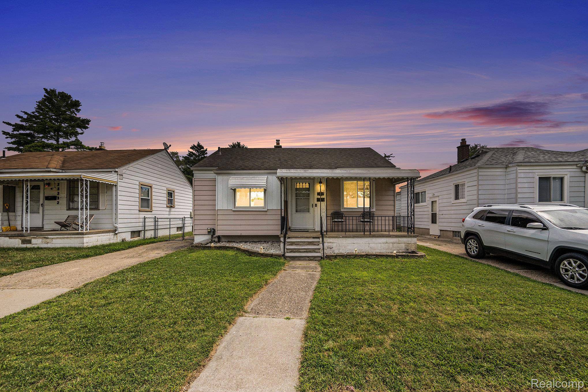 Roseville, MI 48066,25224 Send ST