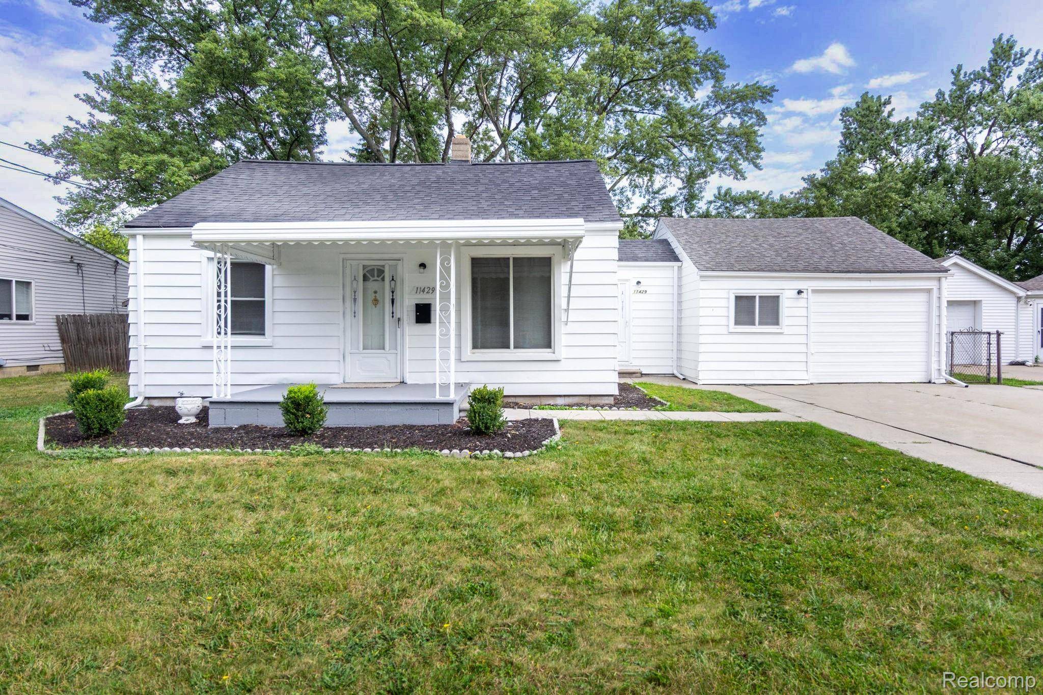 Warren, MI 48089,11429 Metter AVE