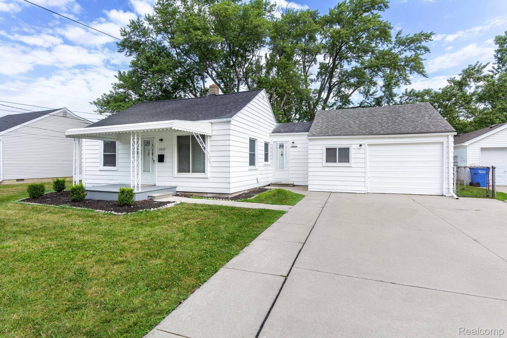 Warren, MI 48089,11429 Metter AVE