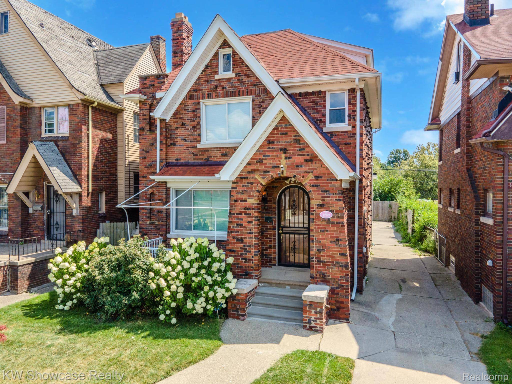 Detroit, MI 48238,4209 Pasadena ST