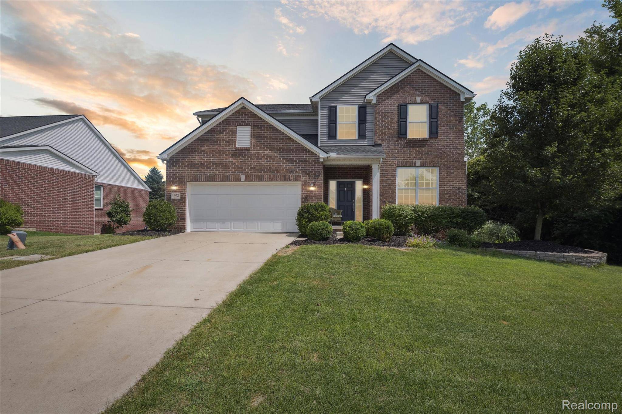 Ypsilanti, MI 48198,1928 Frances WAY