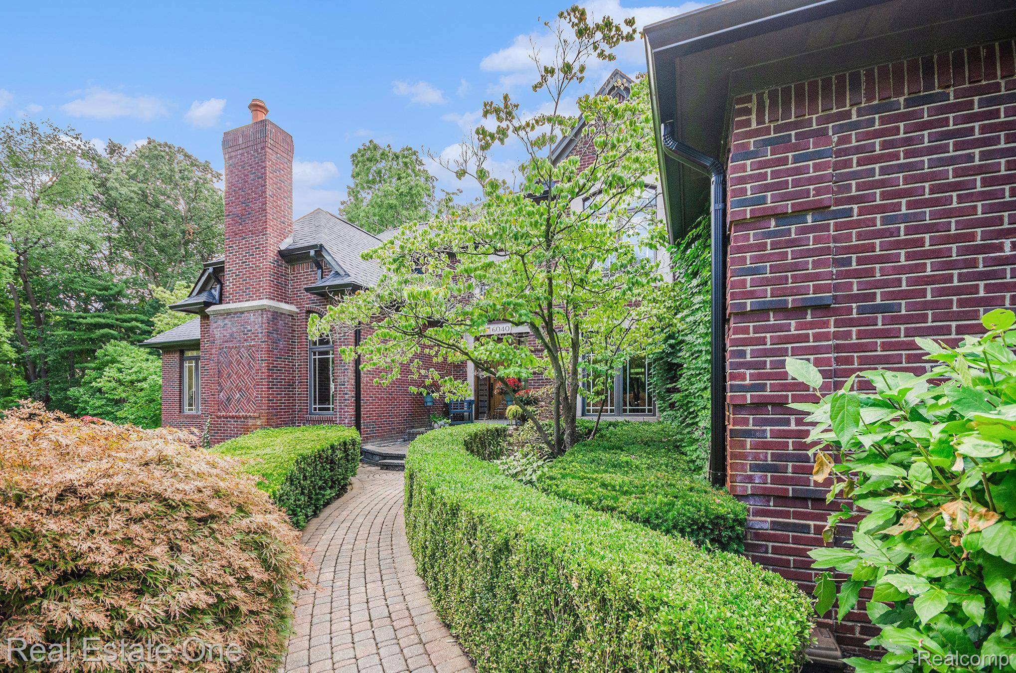 Rochester Hills, MI 48306,6040 N Rochester RD