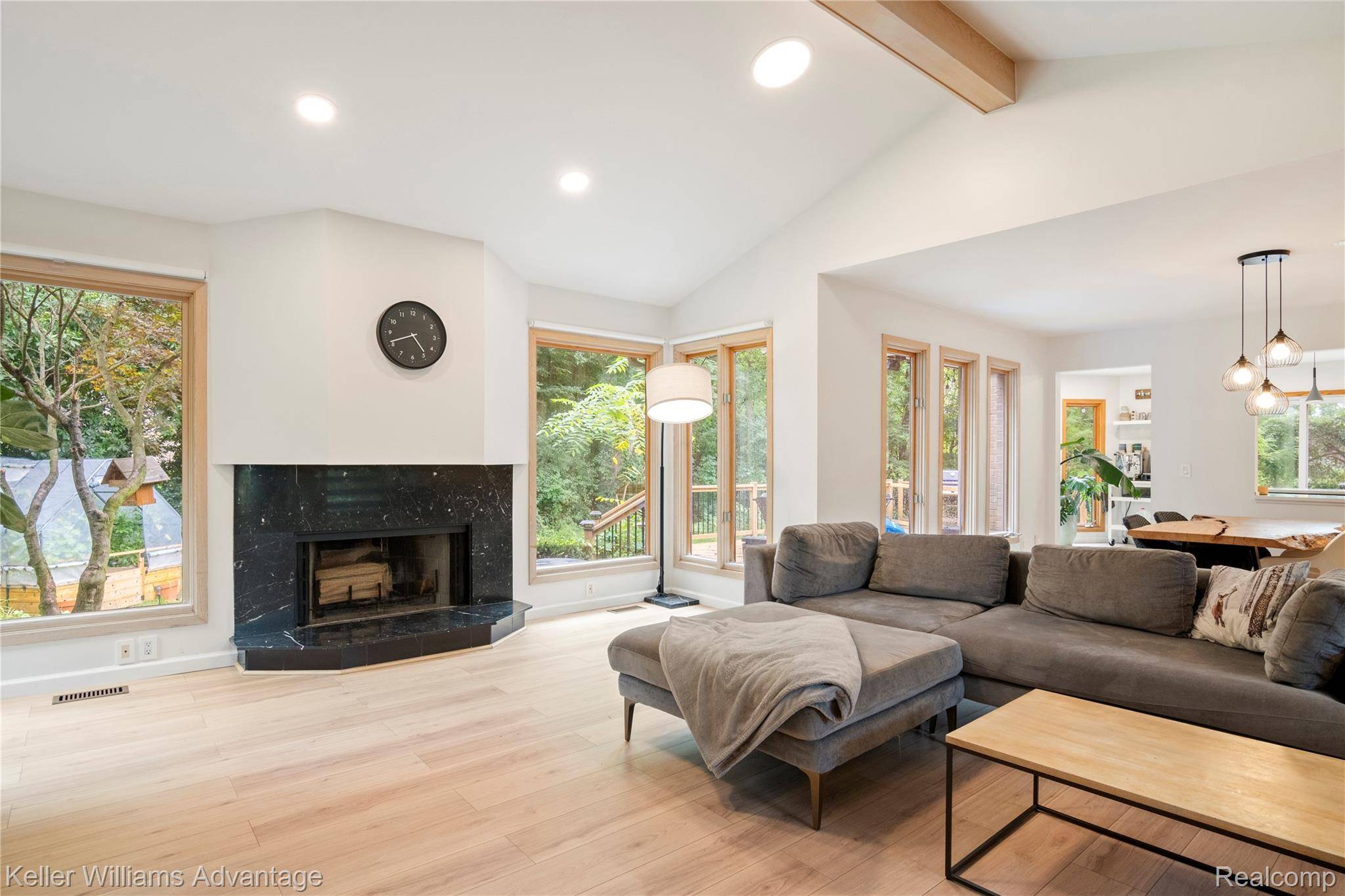 Novi, MI 48374,24454 Redwing DR