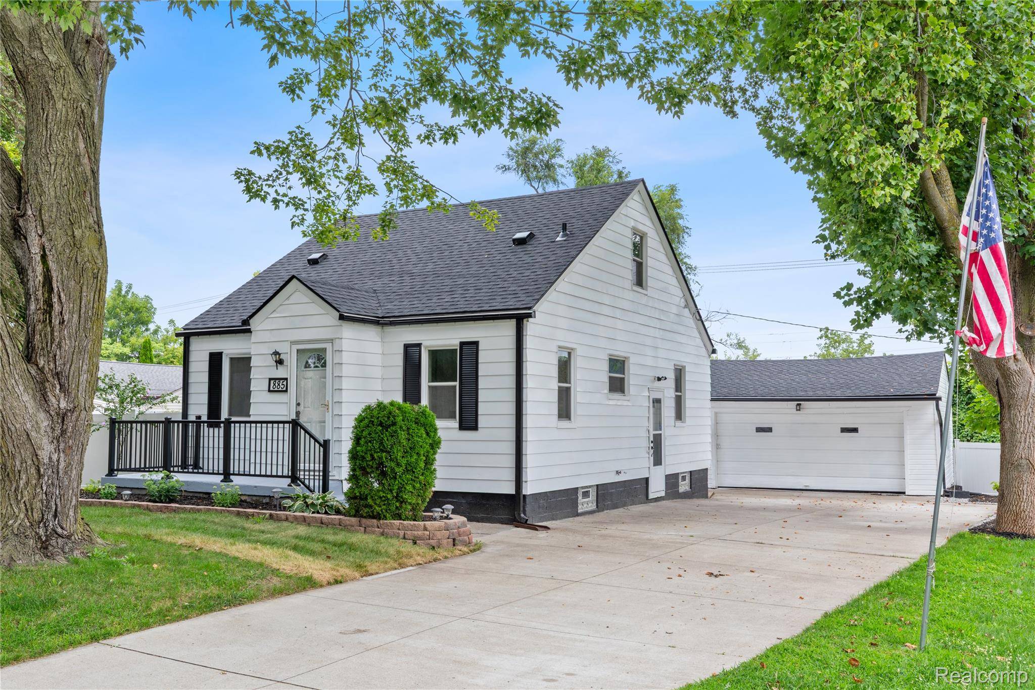 Ypsilanti, MI 48198,885 Hawthorne AVE