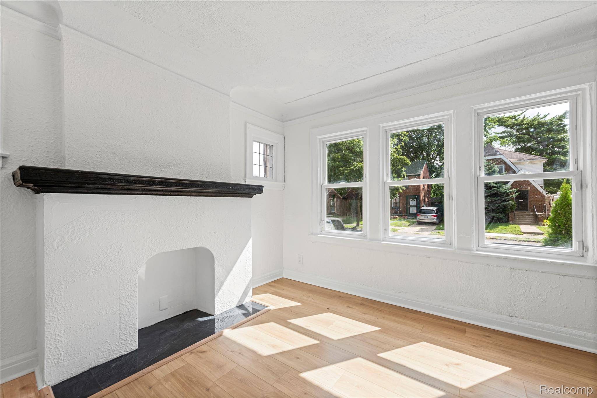 Detroit, MI 48235,16199 Stansbury ST