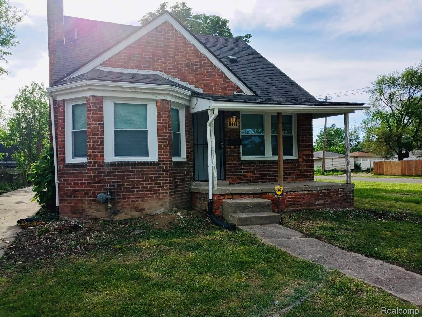 Detroit, MI 48228,8111 Warwick ST