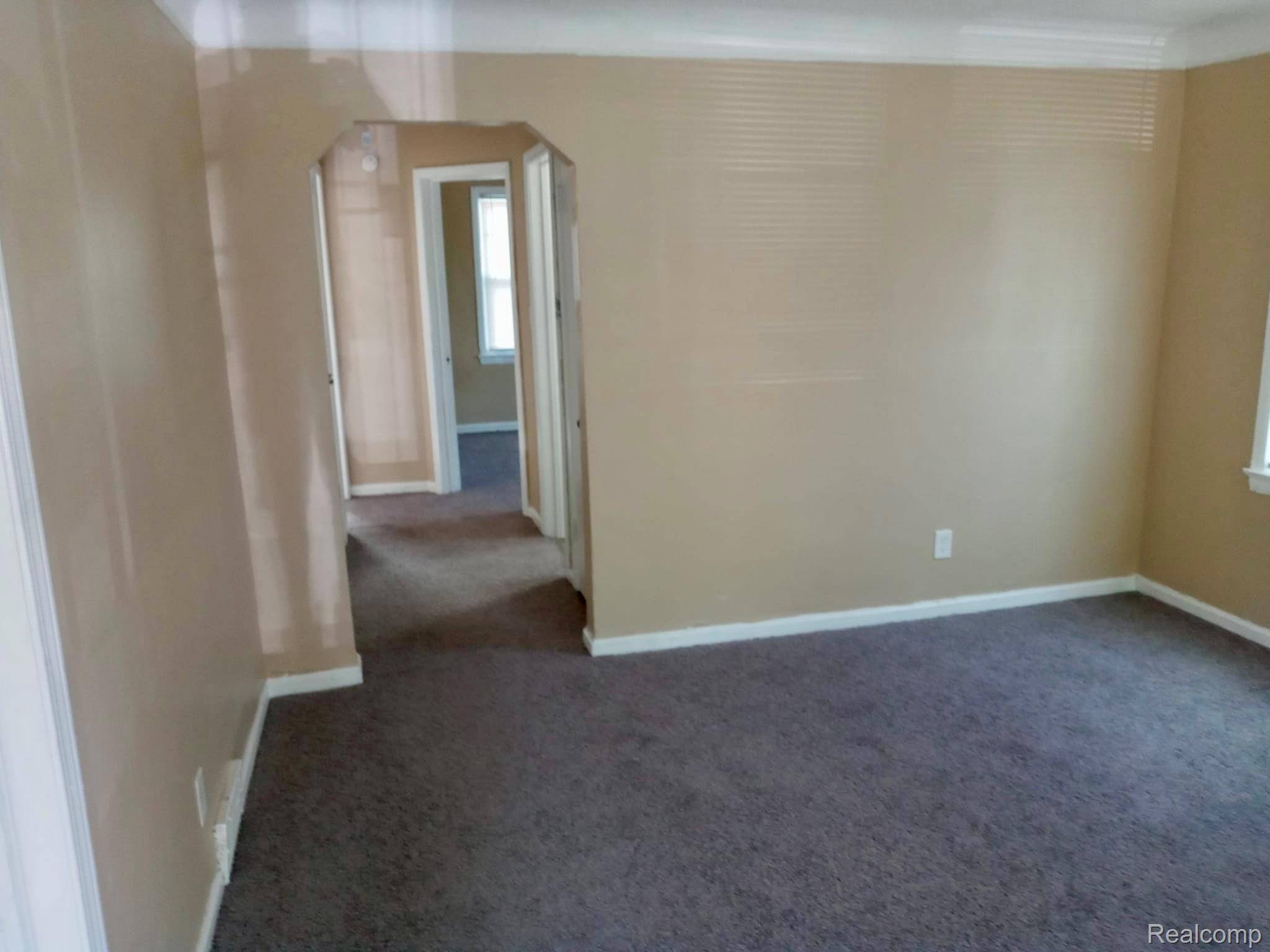 Detroit, MI 48228,8111 Warwick ST