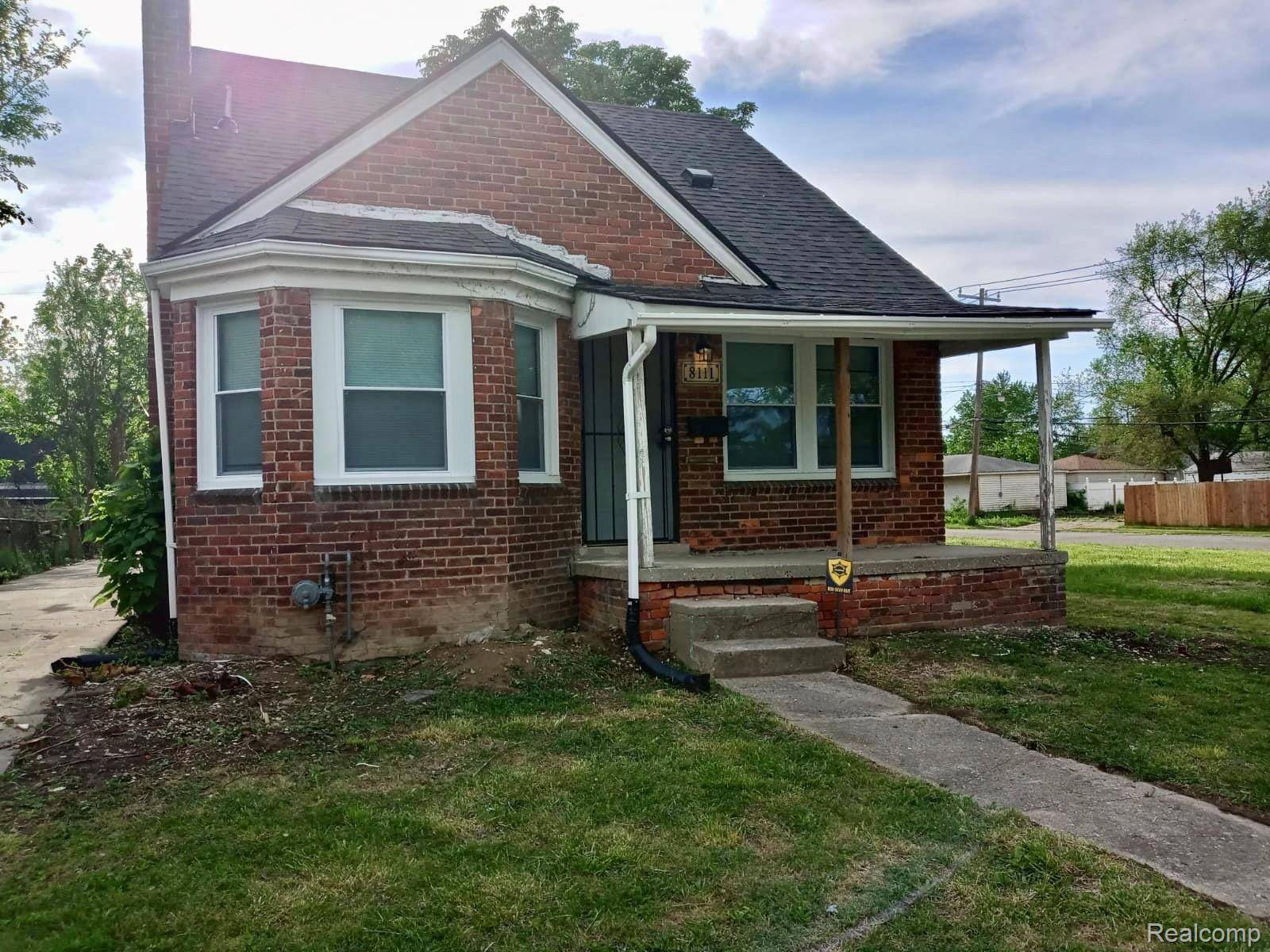 Detroit, MI 48228,8111 Warwick ST