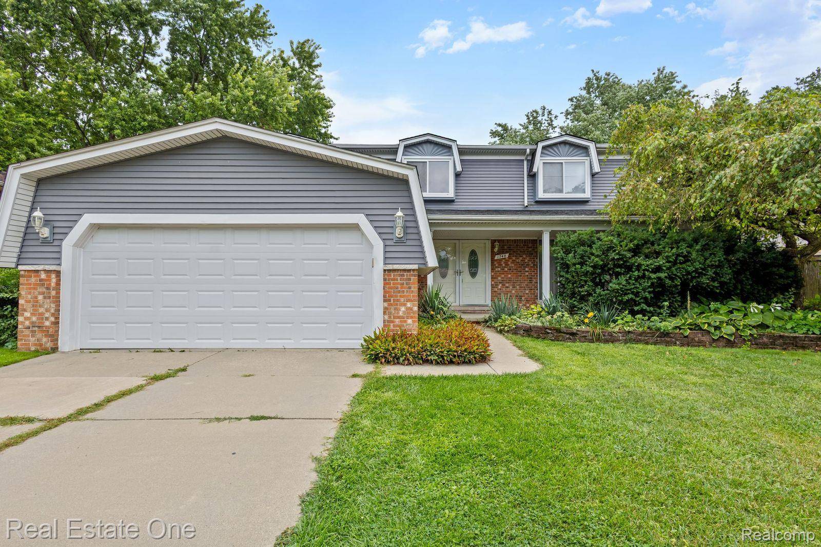 Troy, MI 48083,1740 Lakewood DR