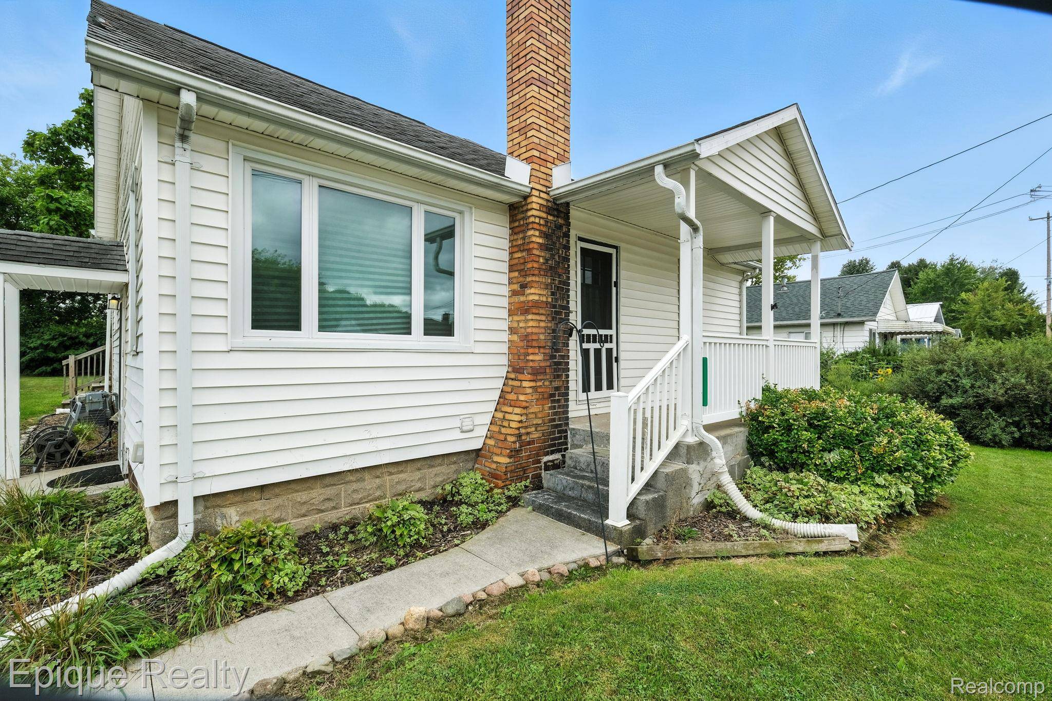 Swartz Creek, MI 48473,8093 Crapo ST