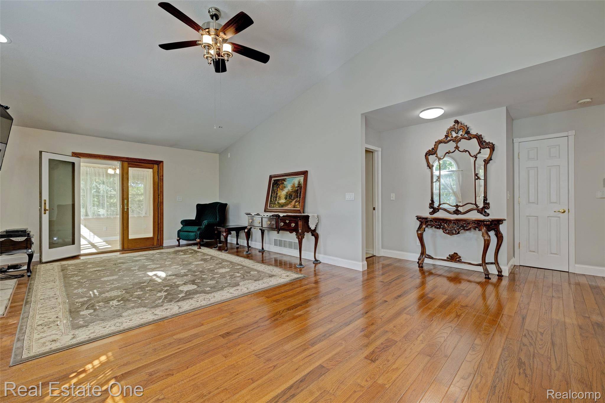 Linden, MI 48451,195 Inglewood CT #26