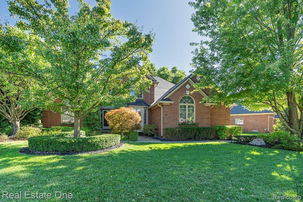 Rochester Hills, MI 48306,6615 Chatham CIR