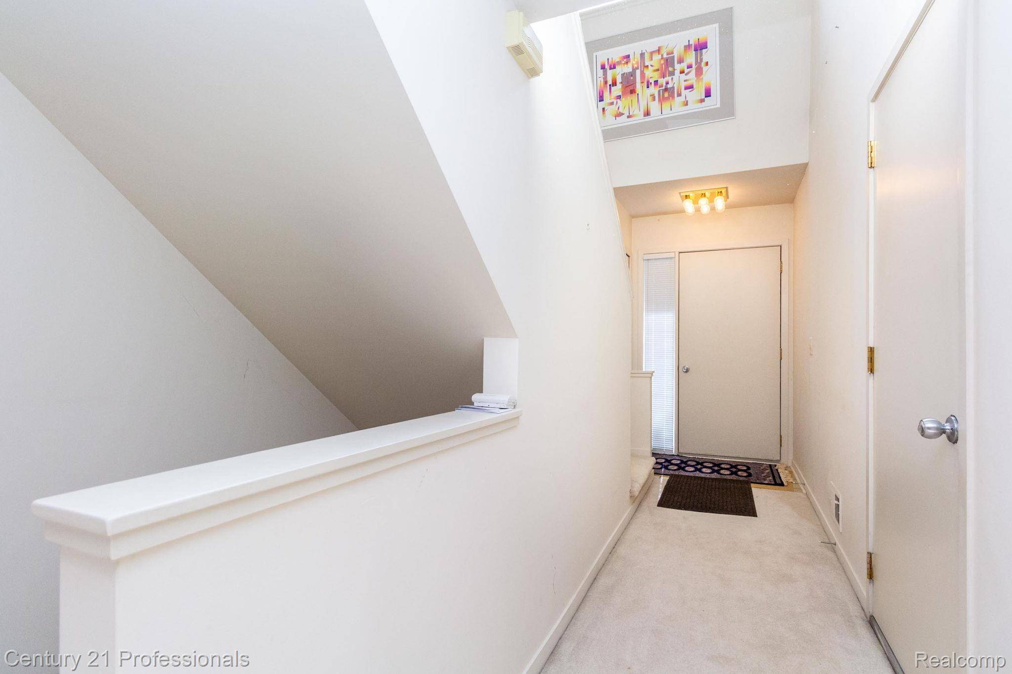 Rochester Hills, MI 48307,638 Ashley CIR