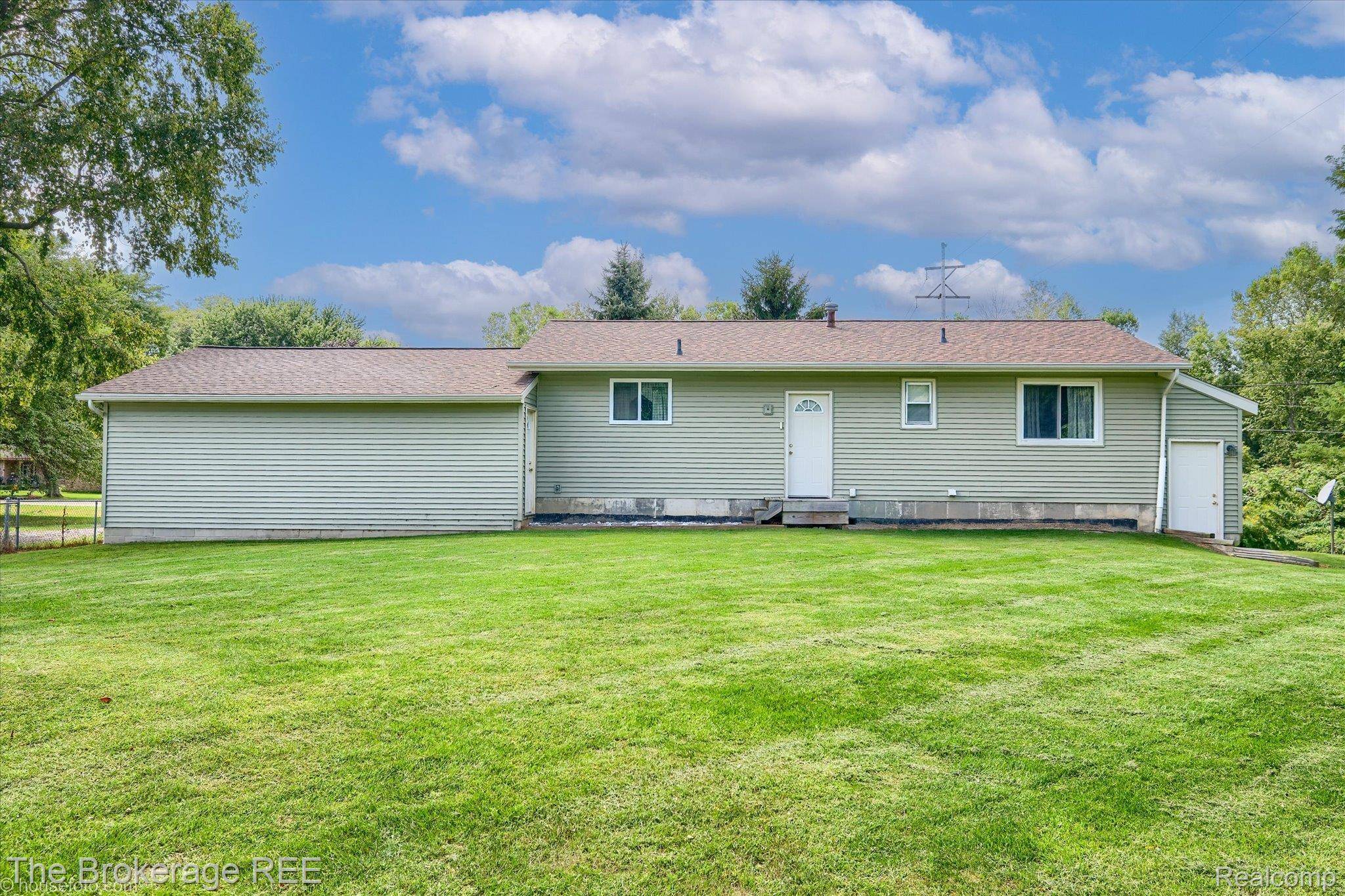 Otisville, MI 48463,7480 Vassar RD