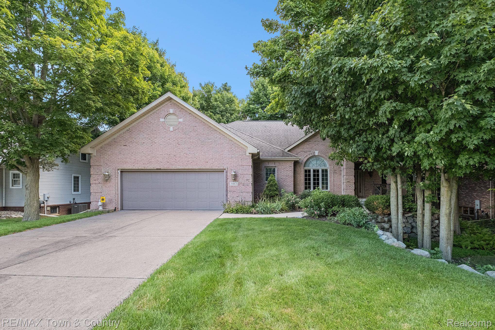 Flushing, MI 48433,3462 Woodridge DR