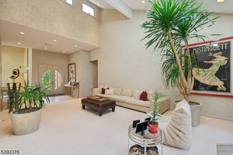 Livingston Twp., NJ 07039,43 Franklin Ave