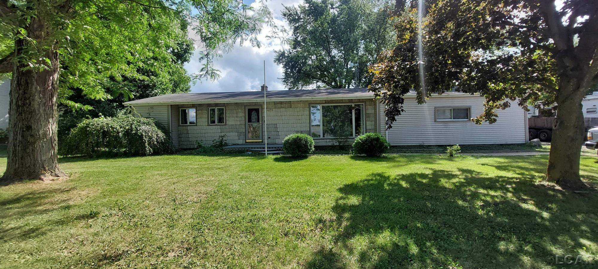 Adrian, MI 49221,9875 Stoddard RD