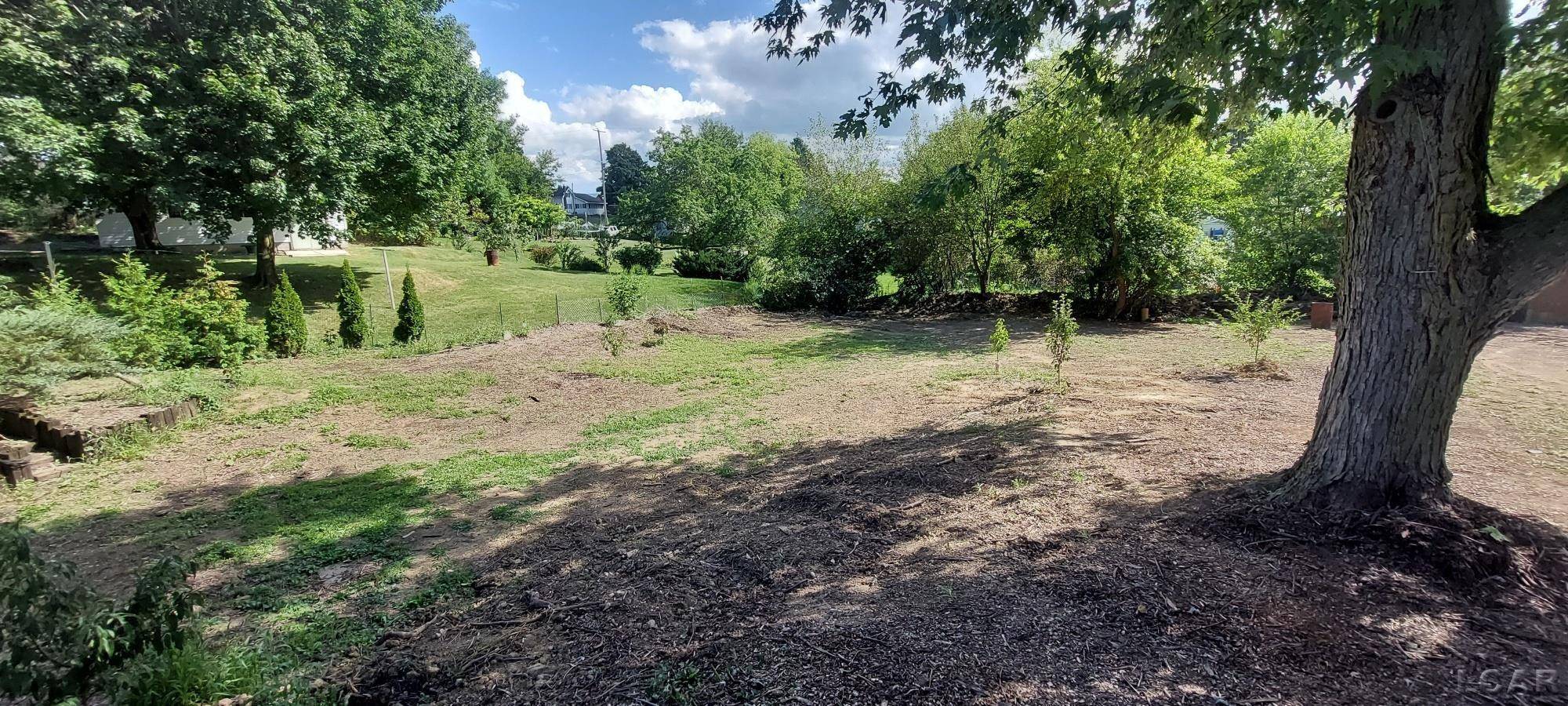 Adrian, MI 49221,9875 Stoddard RD