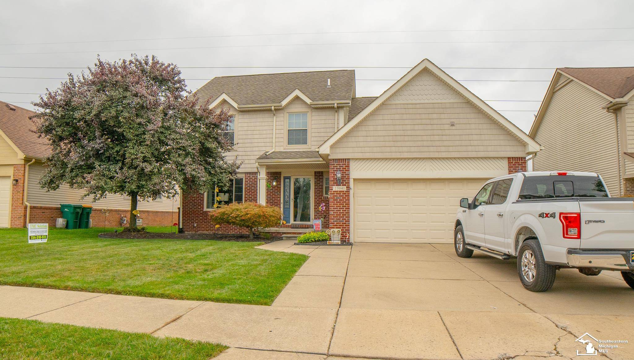 Trenton, MI 48183,23041 Westwood DR