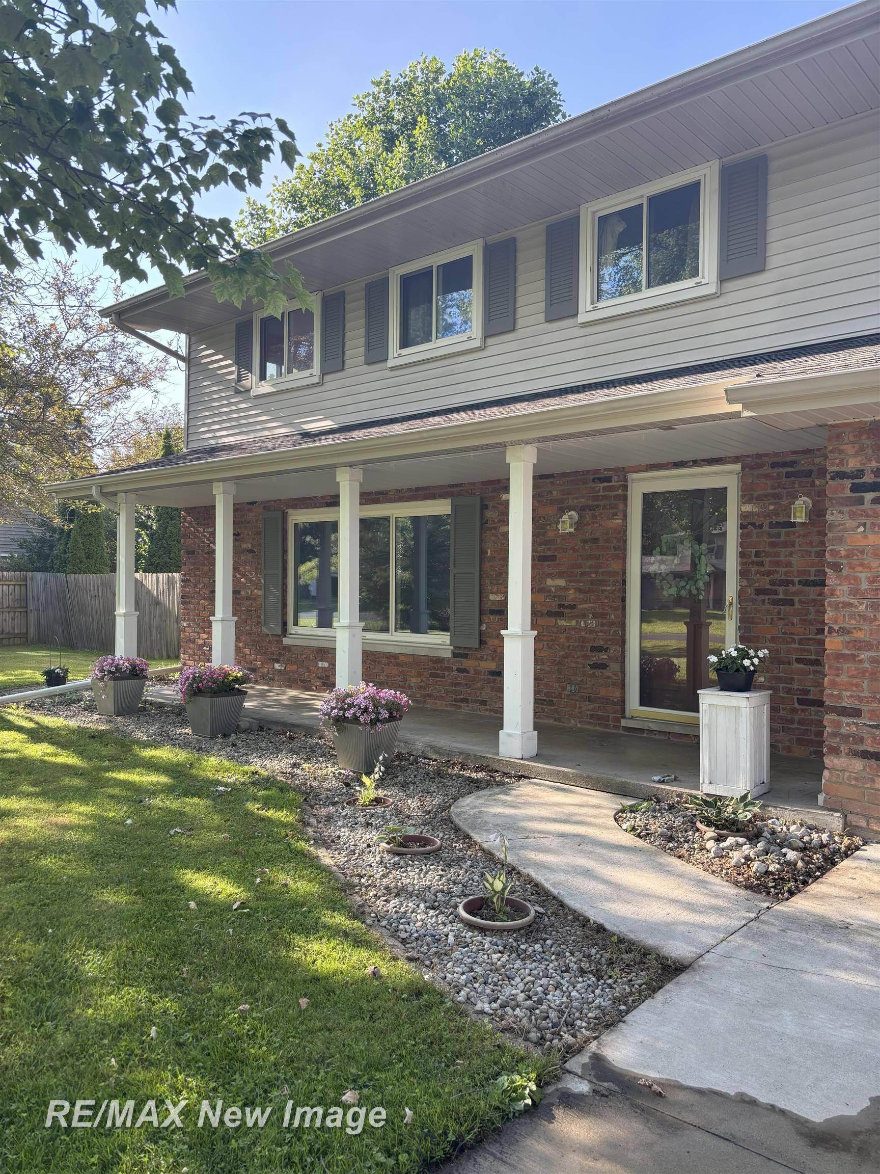 Saginaw, MI 48609,7911 Bonny DR