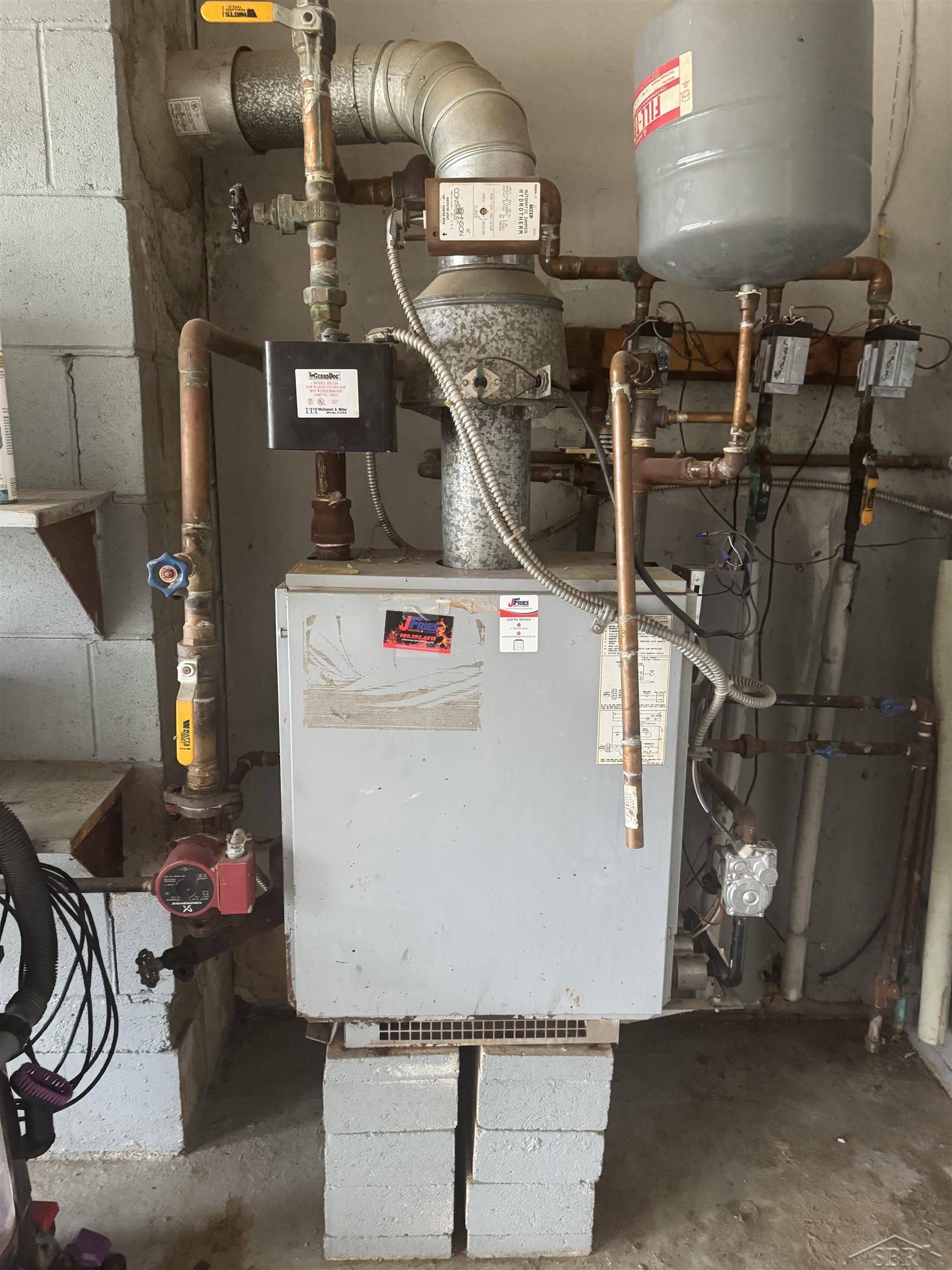 Freeland, MI 48623,6641 PIERCE RD