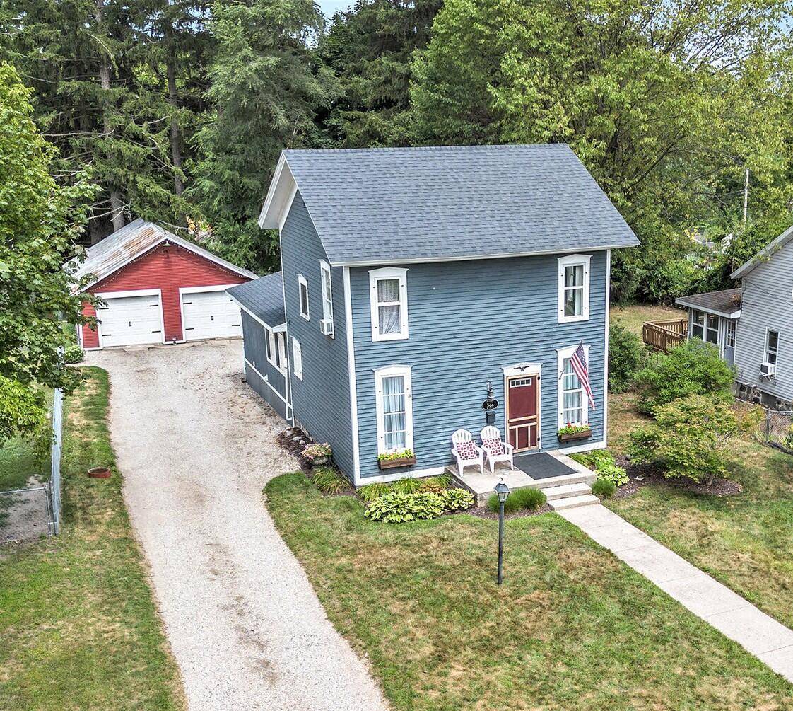 Greenville, MI 48838,522 W Cass ST