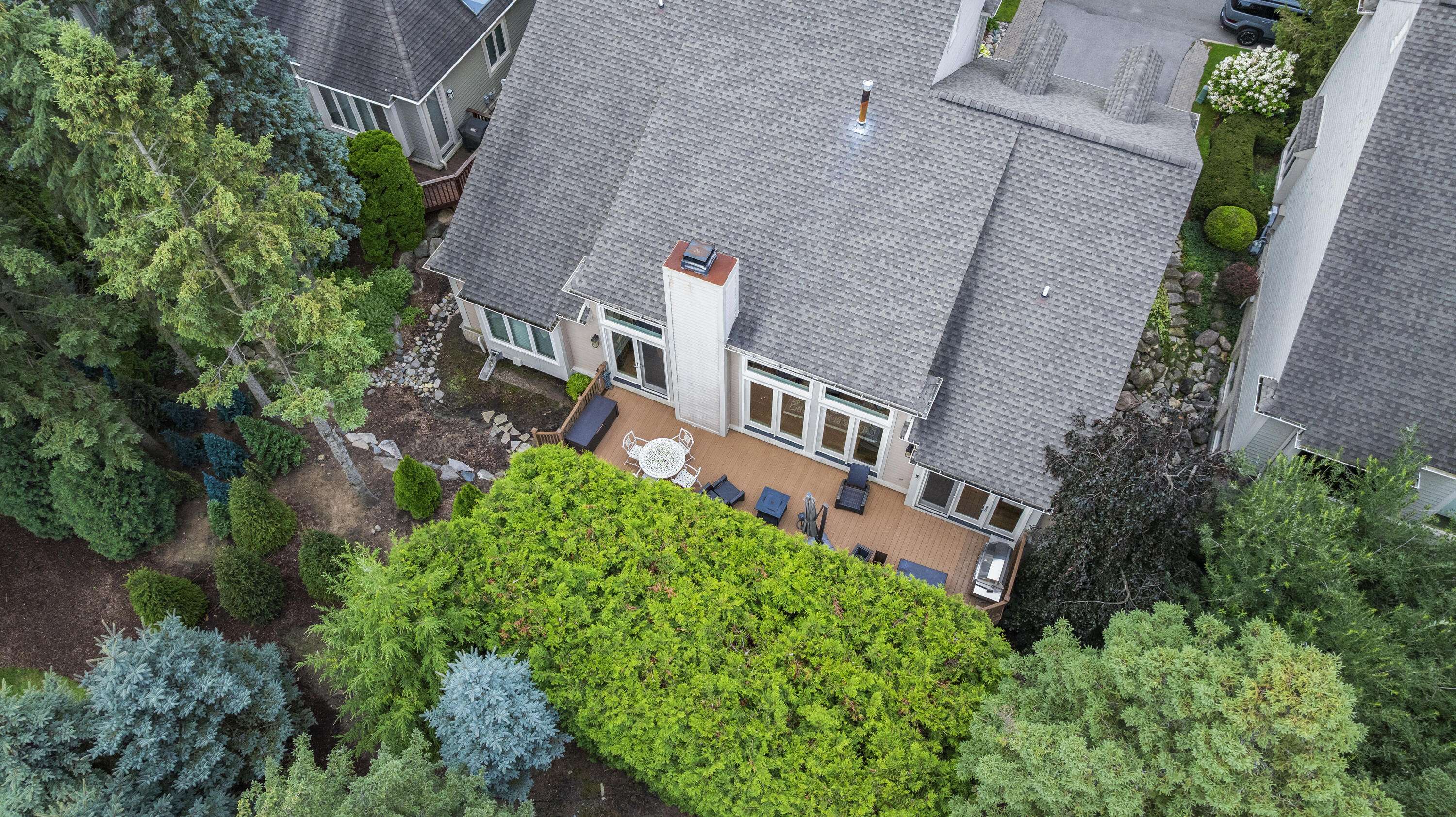 Bloomfield Hills, MI 48304,33 Boulder LN