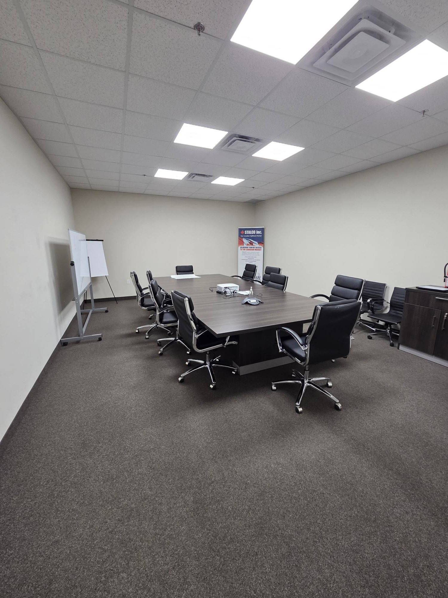 Toronto W05, ON M9H 2H4,401 Clayson RD