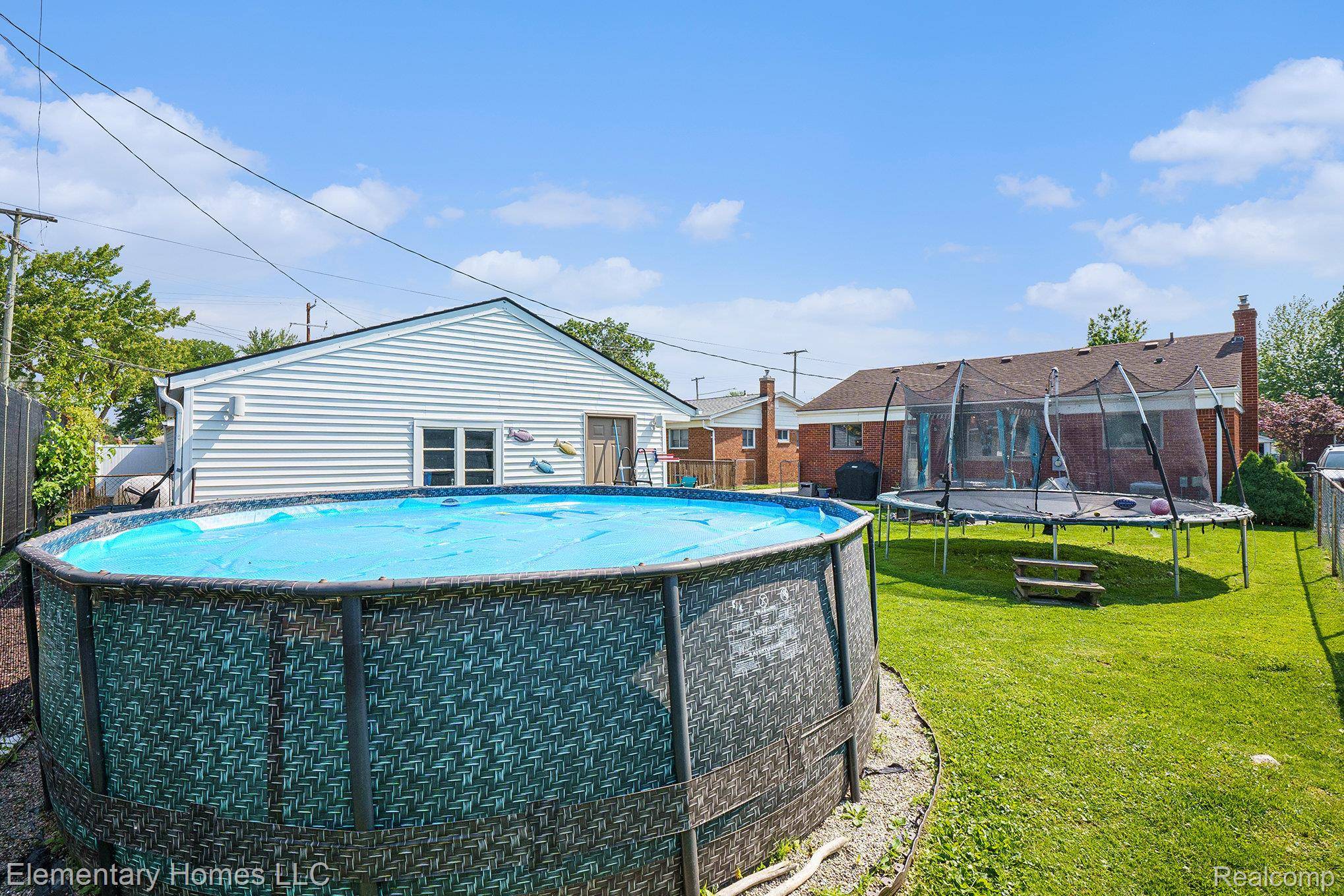 St. Clair Shores, MI 48081,28835 Joan ST
