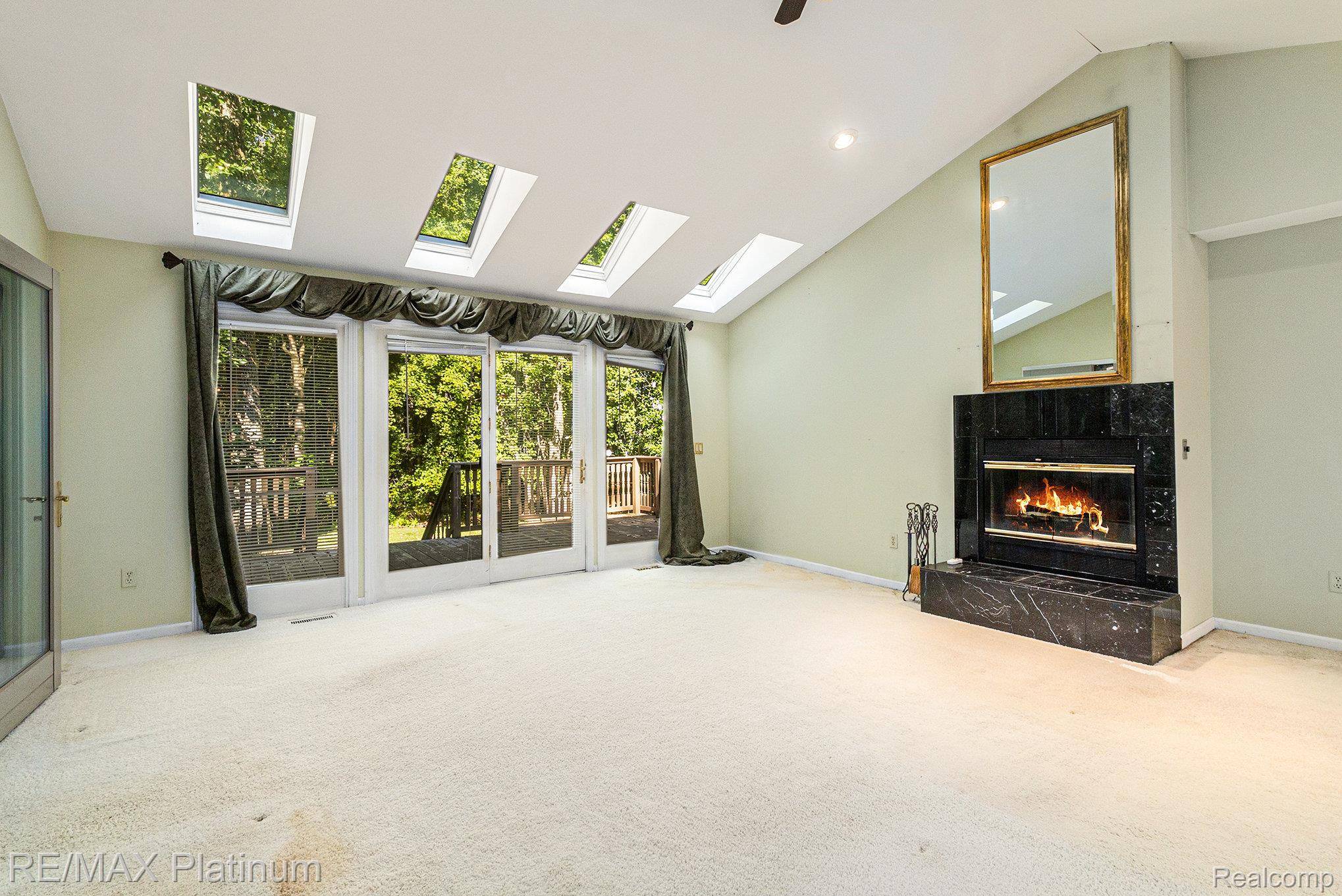 Linden, MI 48451,9151 PINEVIEW LAKE COURT