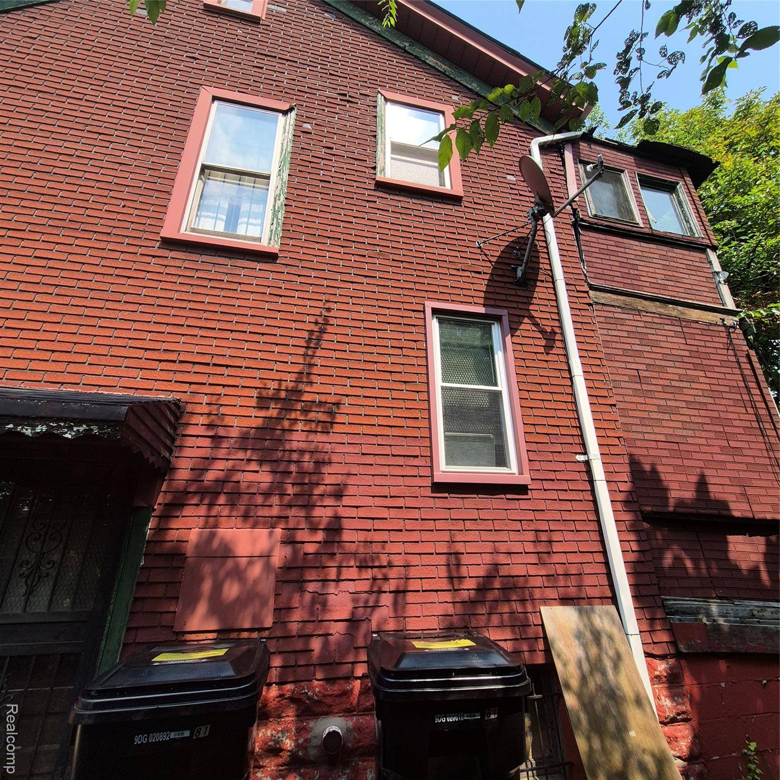 Detroit, MI 48206,2981 W Euclid ST