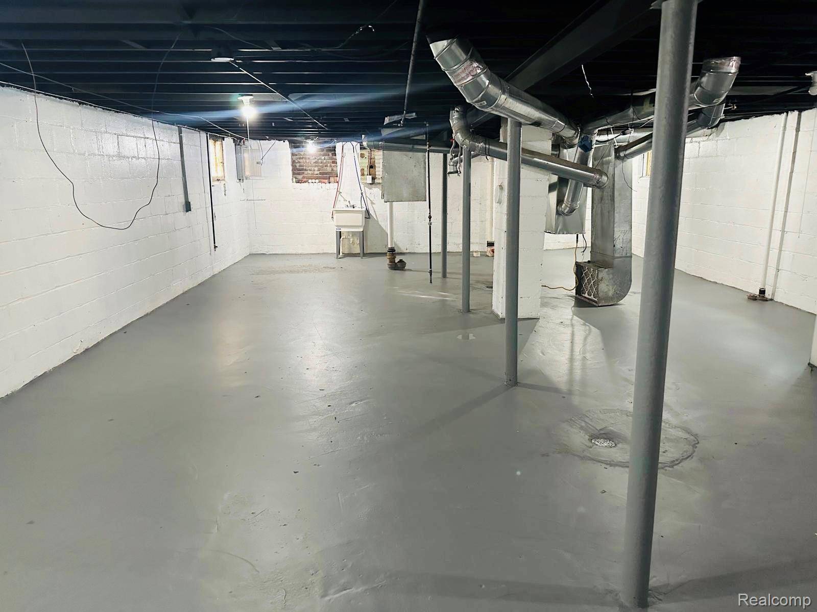 Detroit, MI 48227,15879 Snowden ST