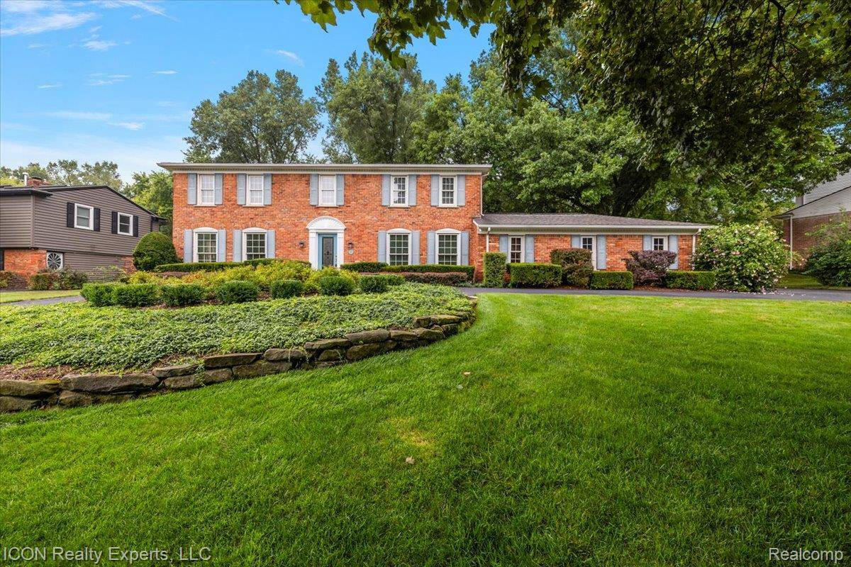 Rochester Hills, MI 48306,746 Birch Tree LN