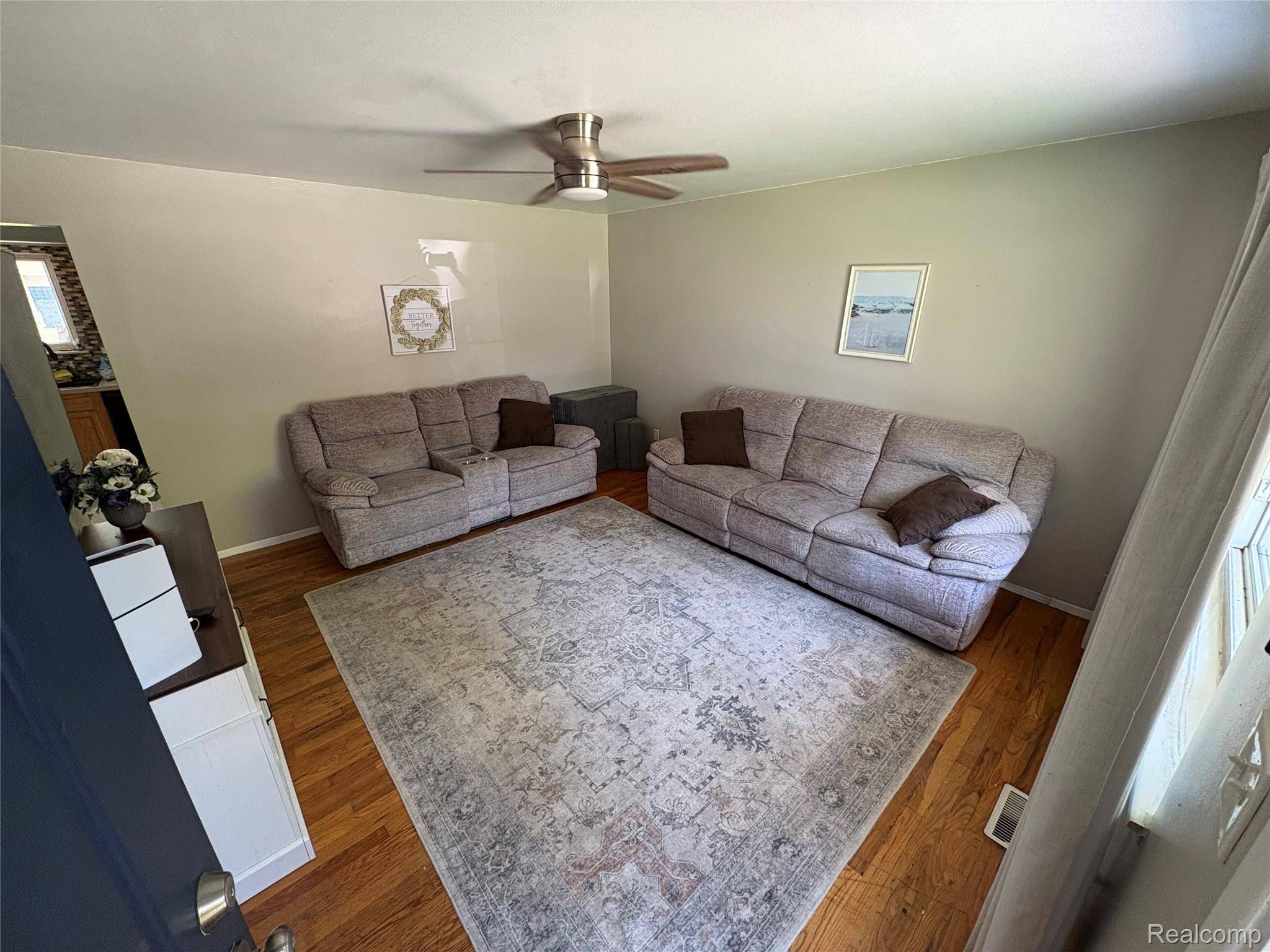 Roseville, MI 48066,29237 Elmwood ST