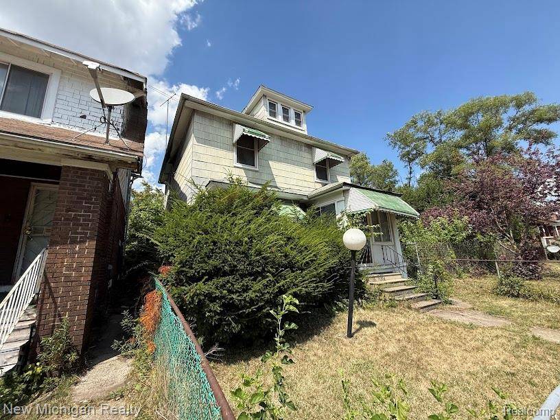 Detroit, MI 48204,5230 Maplewood ST