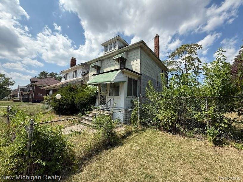 Detroit, MI 48204,5230 Maplewood ST