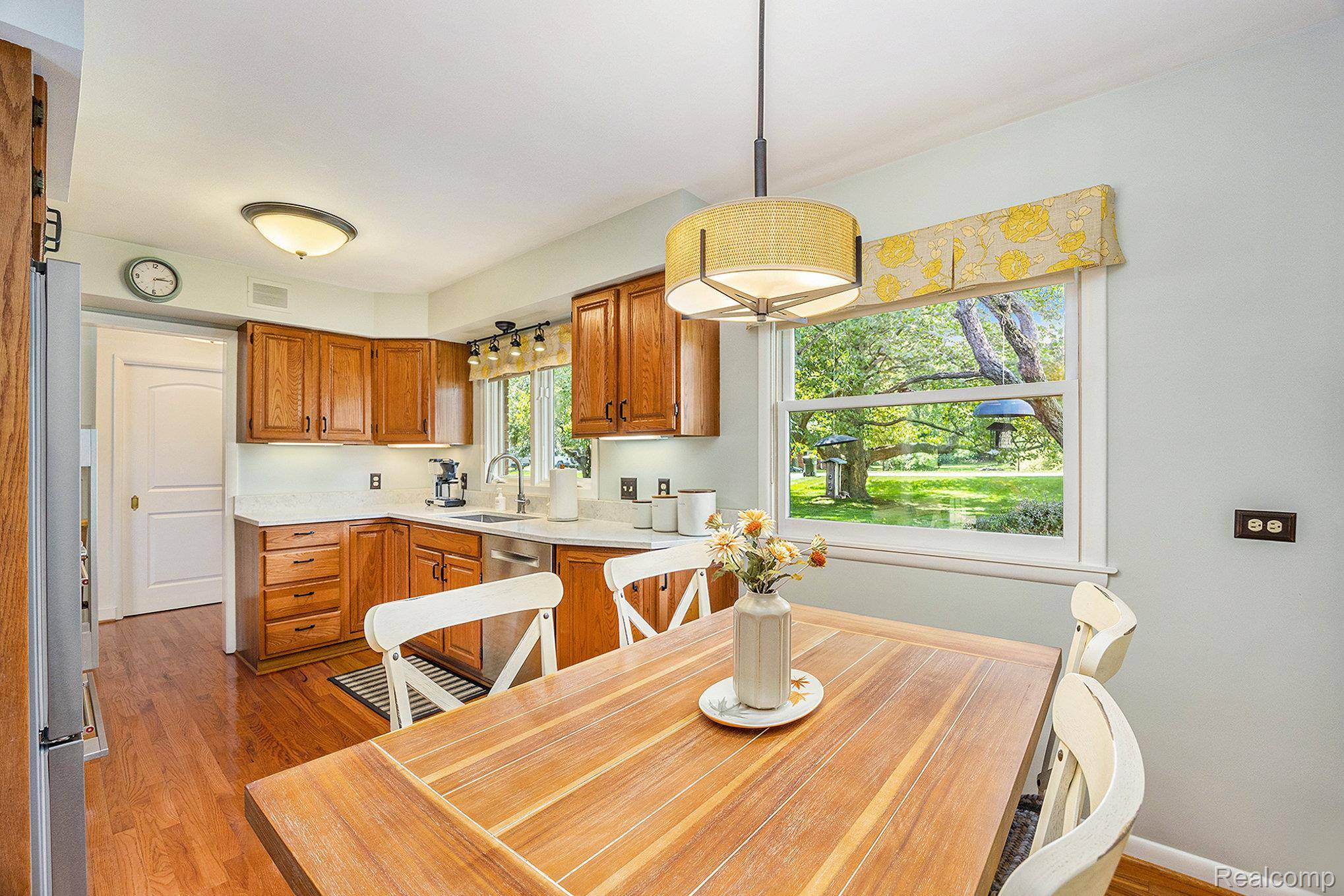 Rochester Hills, MI 48309,107 Orchardale DR