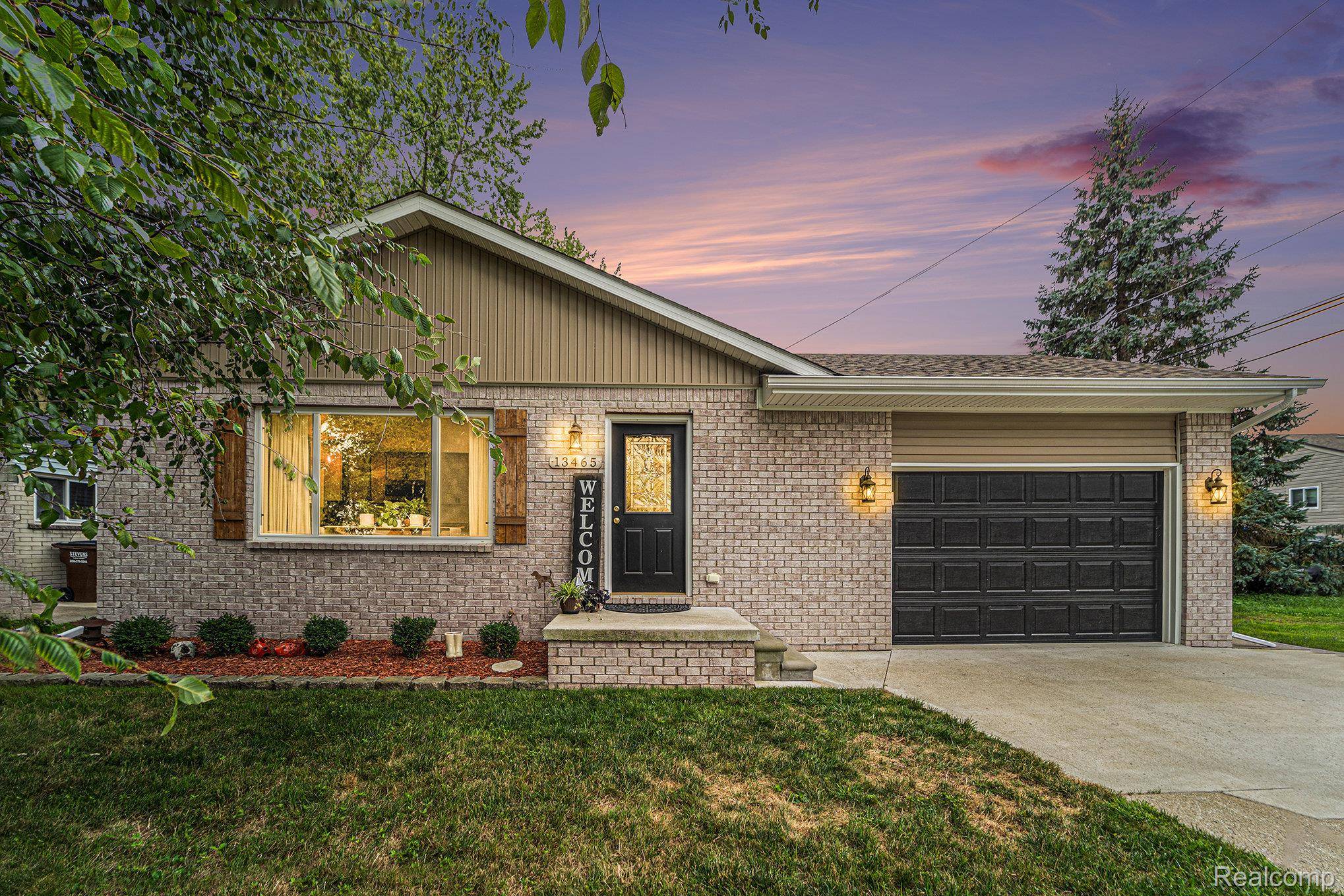 Gibraltar, MI 48173,13465 Neely ST