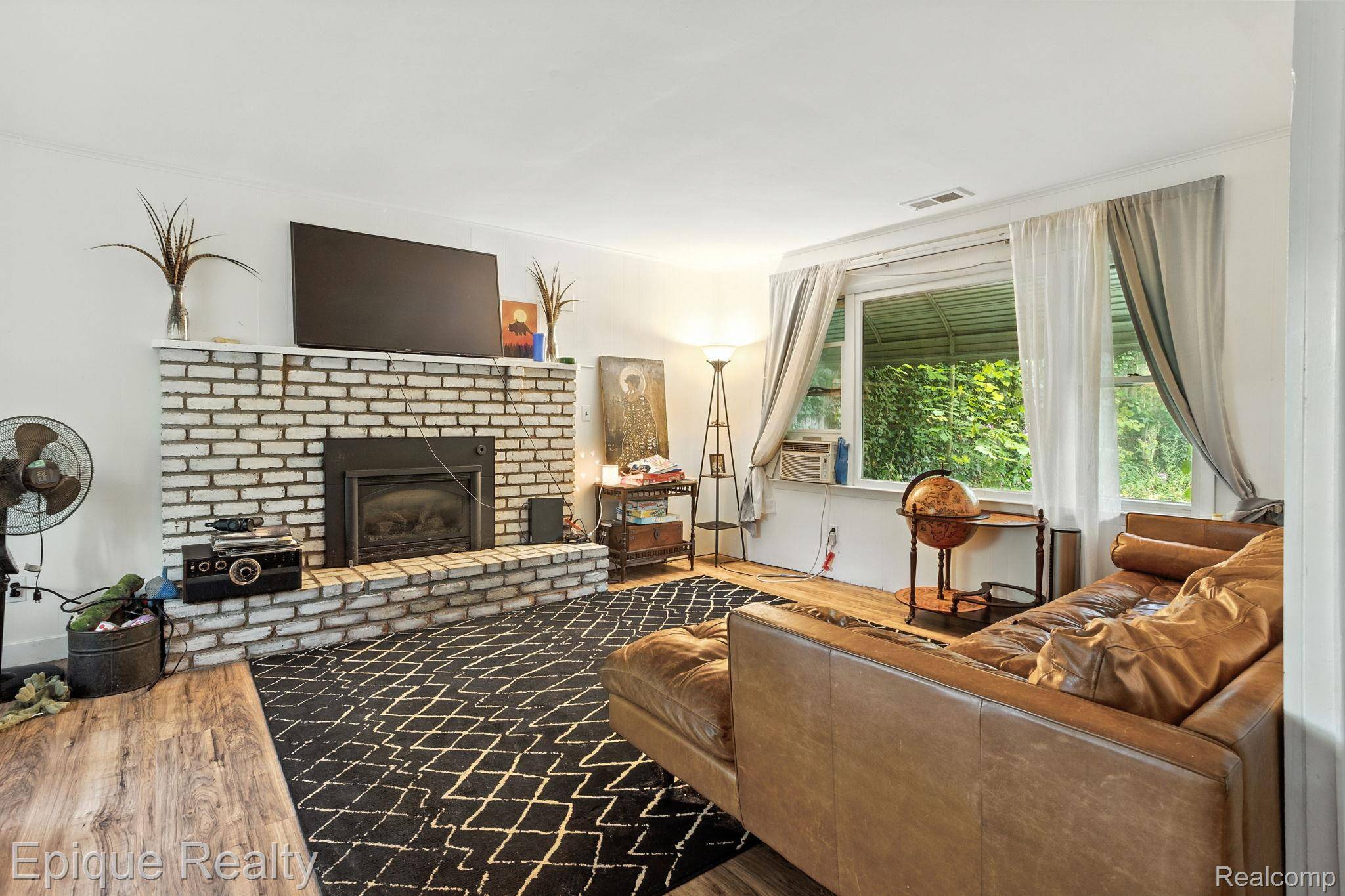 Rochester Hills, MI 48307,3480 Hazelton AVE