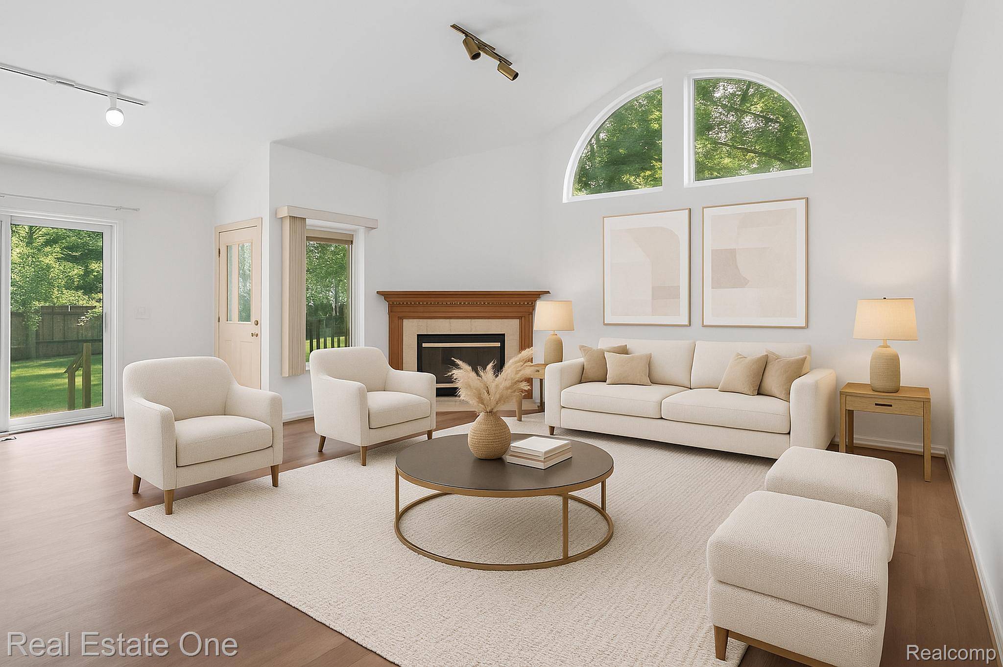 Troy, MI 48085,6770 John R RD