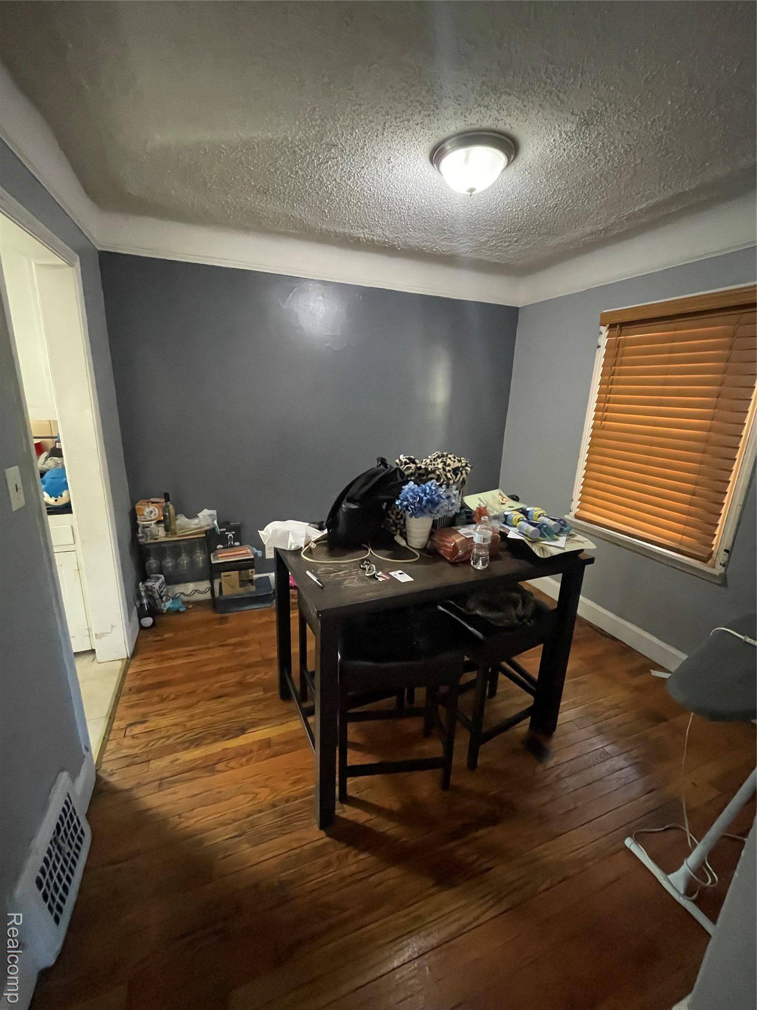 Detroit, MI 48227,15720 Lauder ST