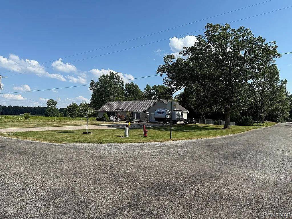 Birch Run, MI 48415,4022 Busch RD