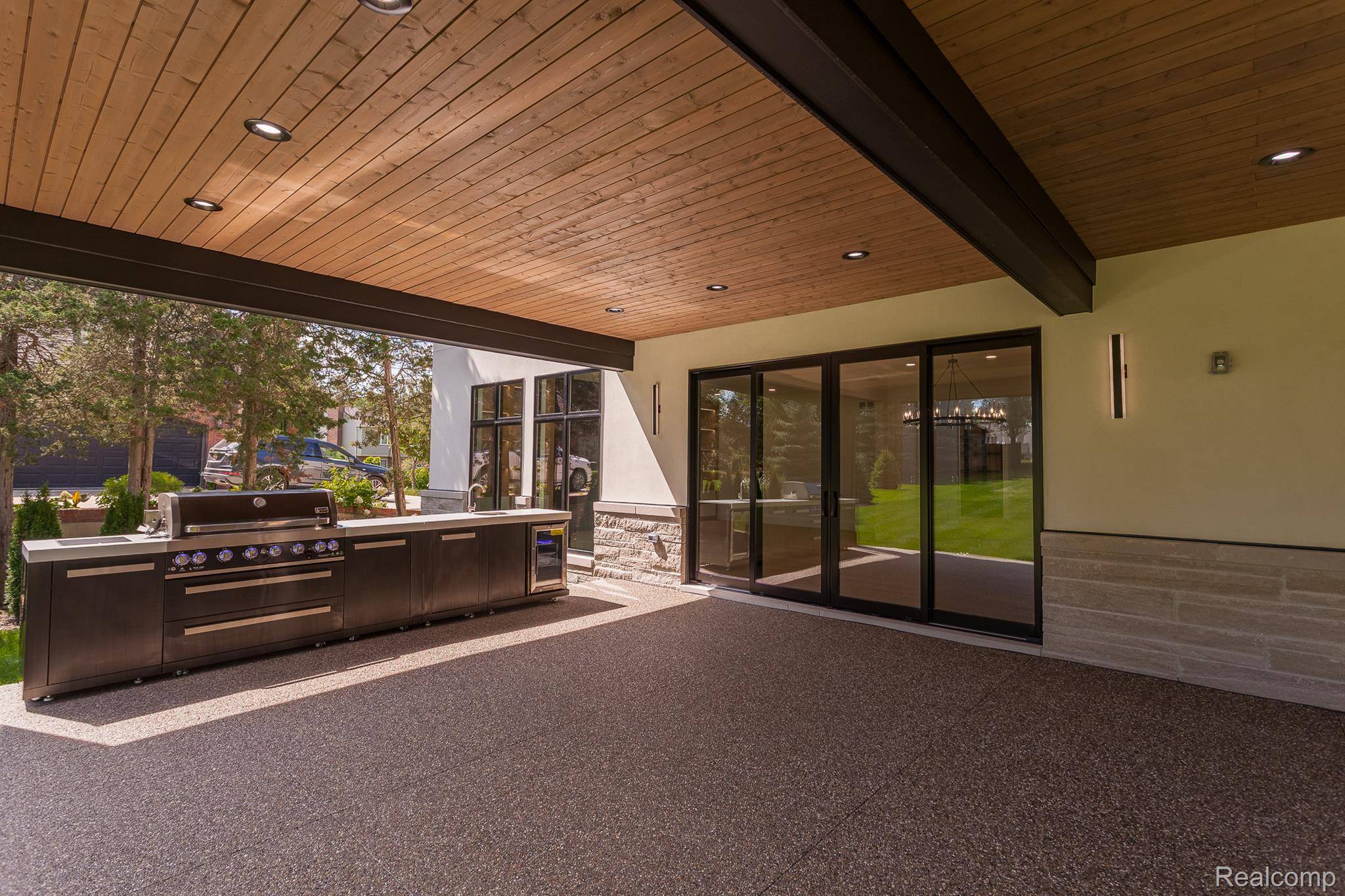 Rochester Hills, MI 48307,1147 Rainier AVE