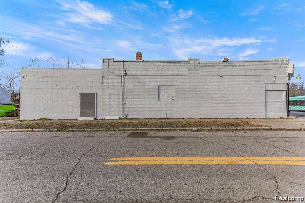 Detroit, MI 48205,11901 Gunston ST