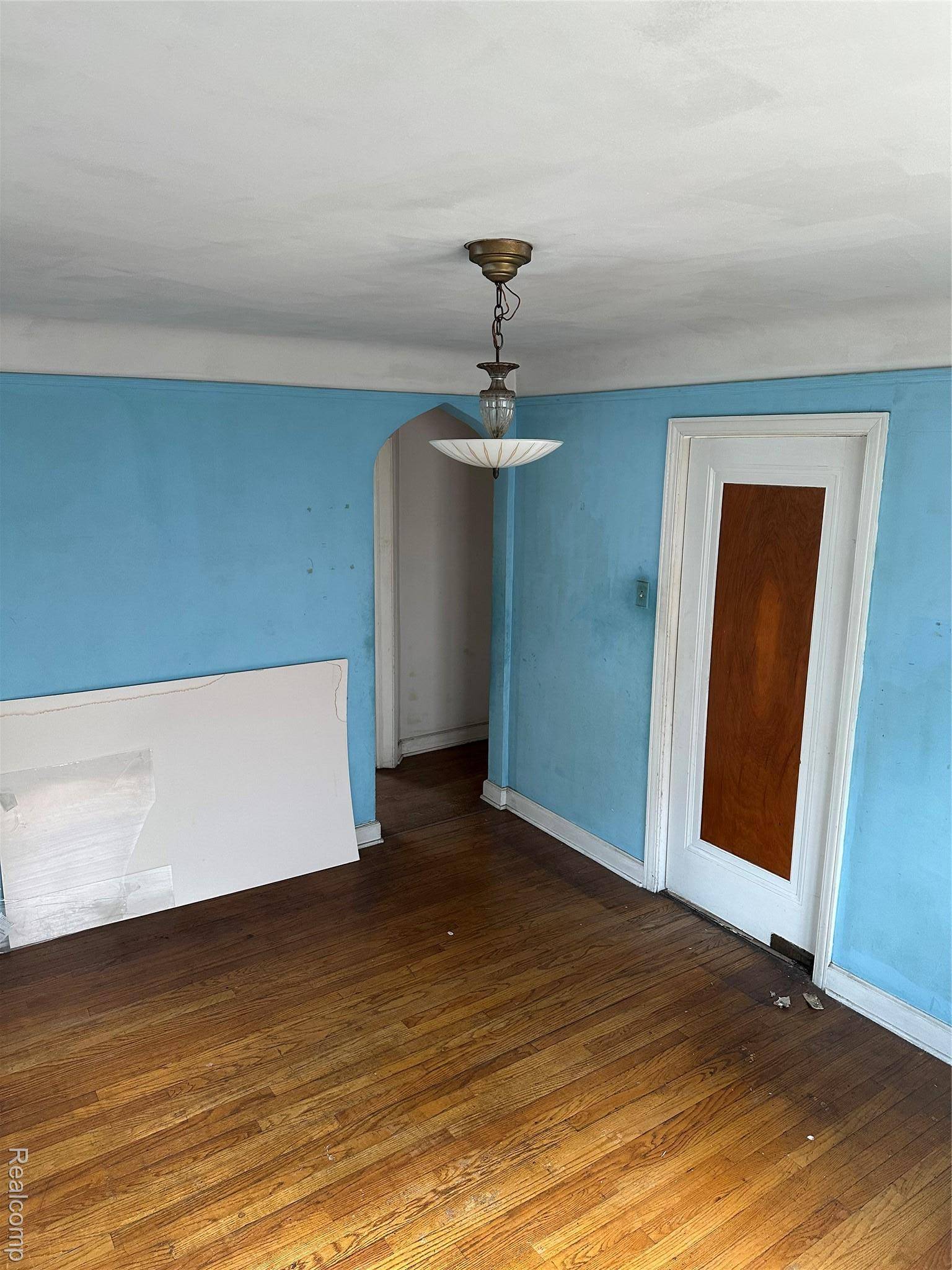 Detroit, MI 48207,4440 Elmwood ST