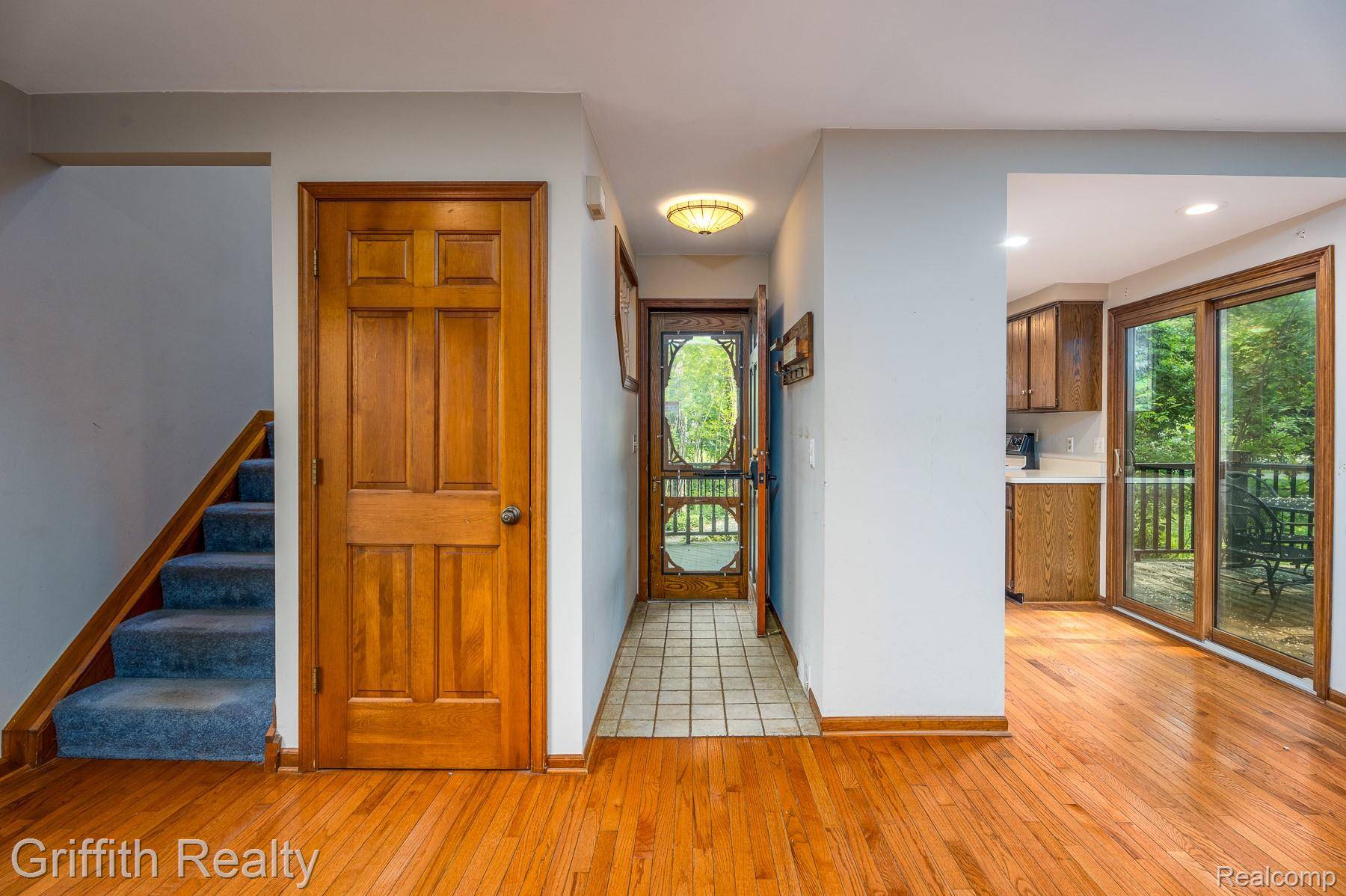 Wixom, MI 48393,2065 Fairfield AVE