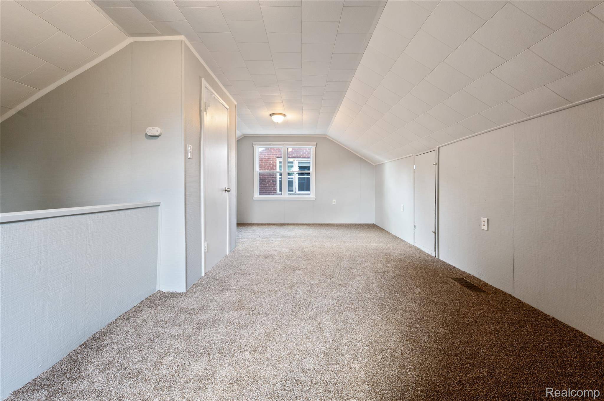 Detroit, MI 48219,17217 Shaftsbury AVE