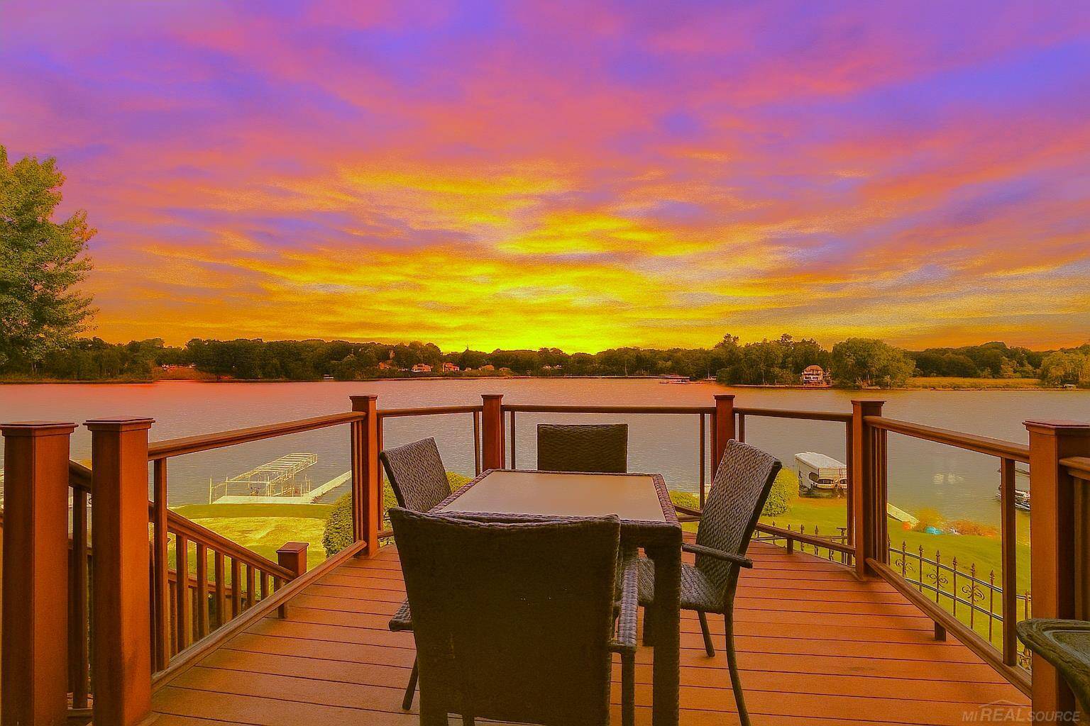 Waterford, MI 48328,3160 Lexington RD